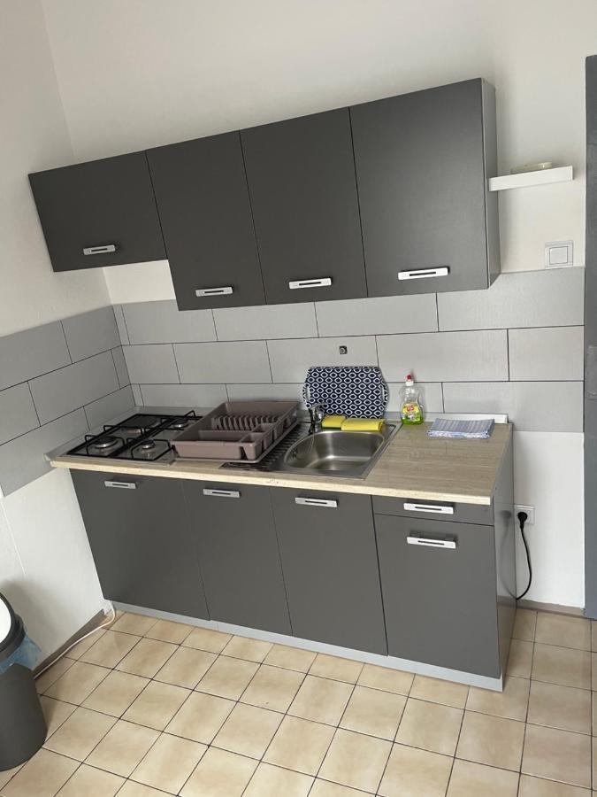 Tribalj Apartmani Frane מראה חיצוני תמונה
